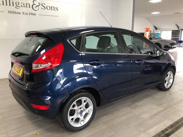 2012 Ford Fiesta 1.4 Zetec 5dr Auto