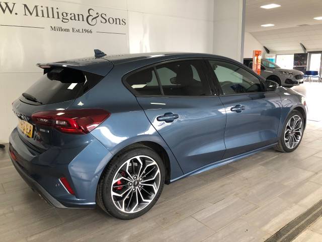 2022 Ford Focus 1.0 EcoBoost Hybrid mHEV 155 ST-Line Vign 5dr Auto
