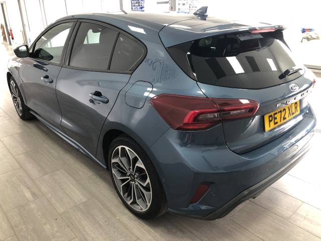 2022 Ford Focus 1.0 EcoBoost Hybrid mHEV 155 ST-Line Vign 5dr Auto