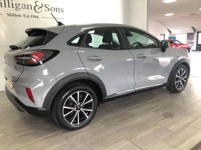 2023 Ford Puma 1.0 EcoBoost Hybrid mHEV 155 Titanium 5dr