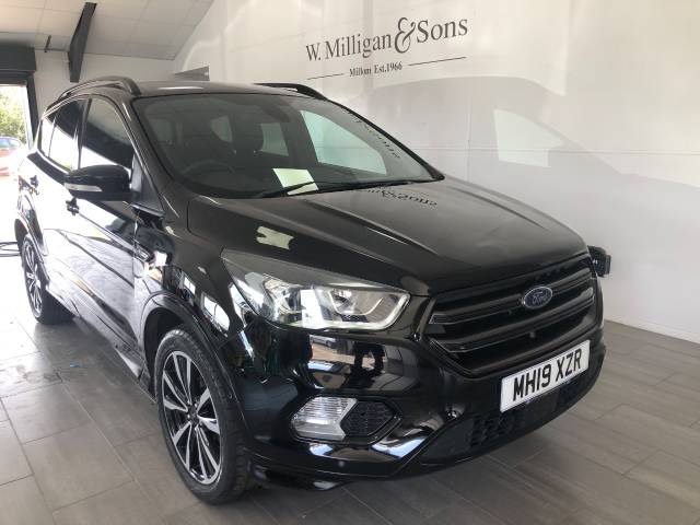 Ford Kuga 1.5 TDCi ST-Line 5dr 2WD Hatchback Diesel Black