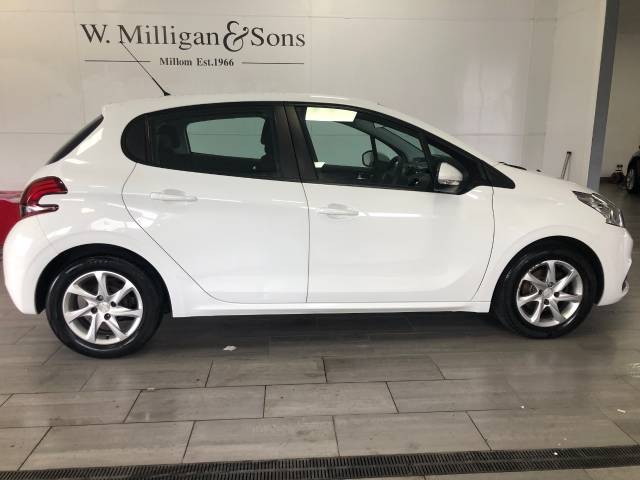 2016 Peugeot 208 1.0 PureTech Access A/C 5dr
