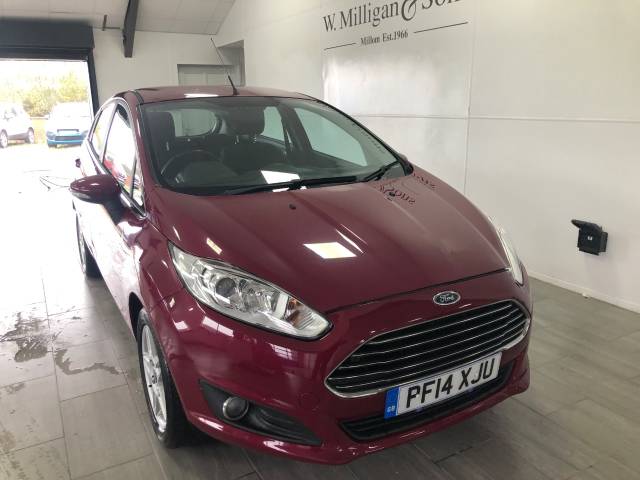 Ford Fiesta 1.0 EcoBoost Zetec 5dr Hatchback Petrol Red